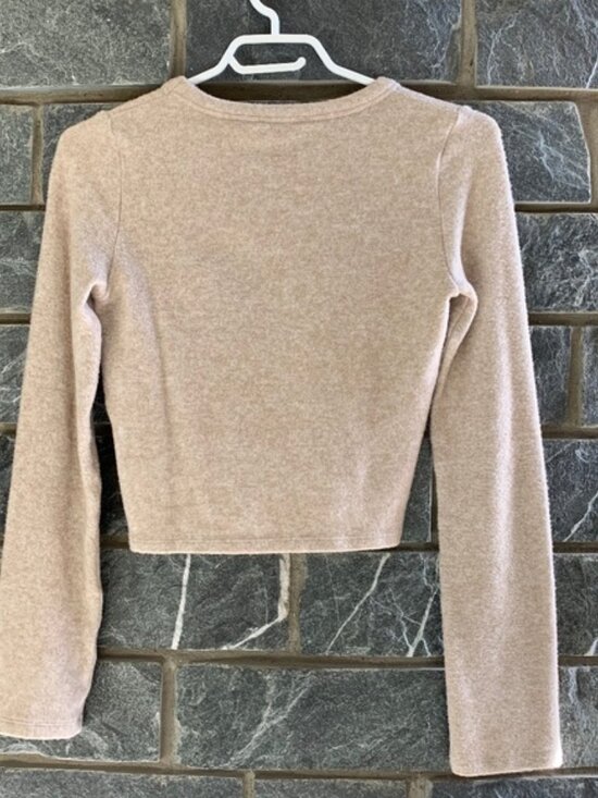 New Zara Cropped LS Sweater‎ Top Women's Size Large Beige Tan Knit NWOT - Picture 2 of 3